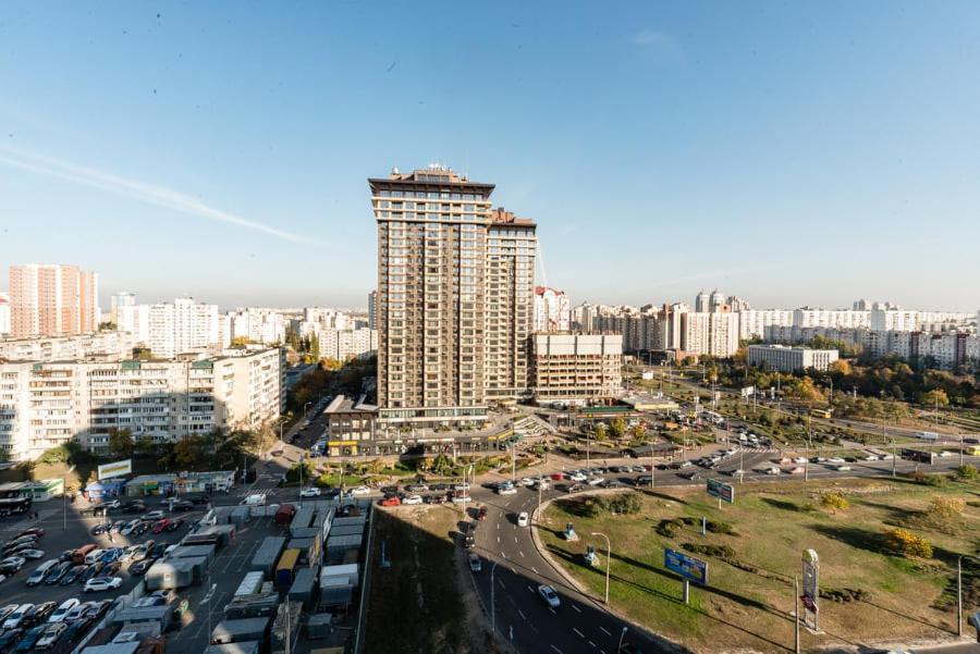 Роскошная 3К Квартира 135М2 На Набережной. Минская Kyiv Exterior photo